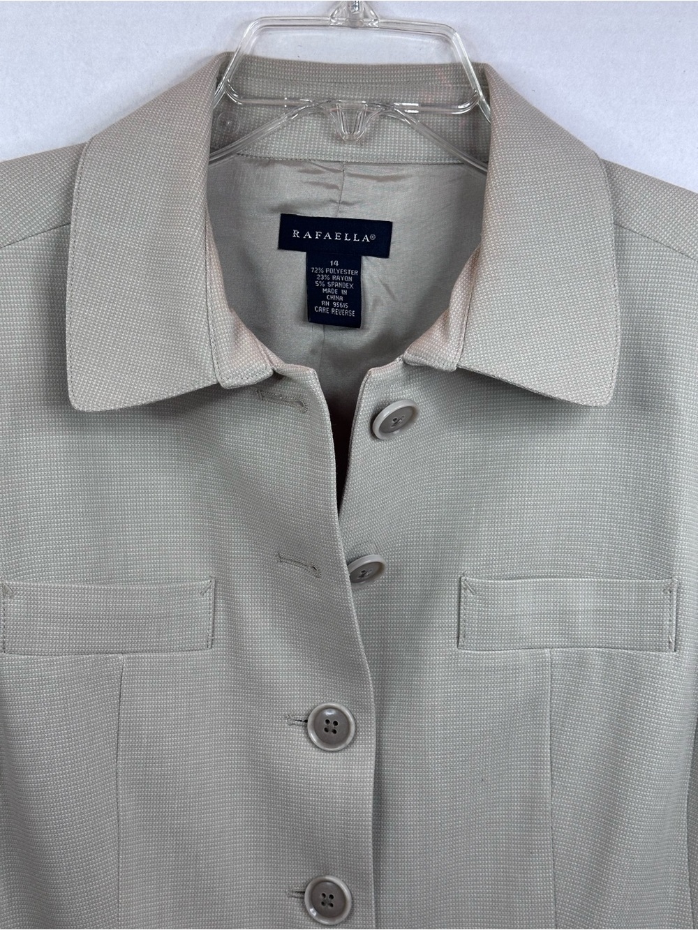 Rafaella Light Cream Button-Front Tailored Blazer, size 14 - Picture 3 of 7